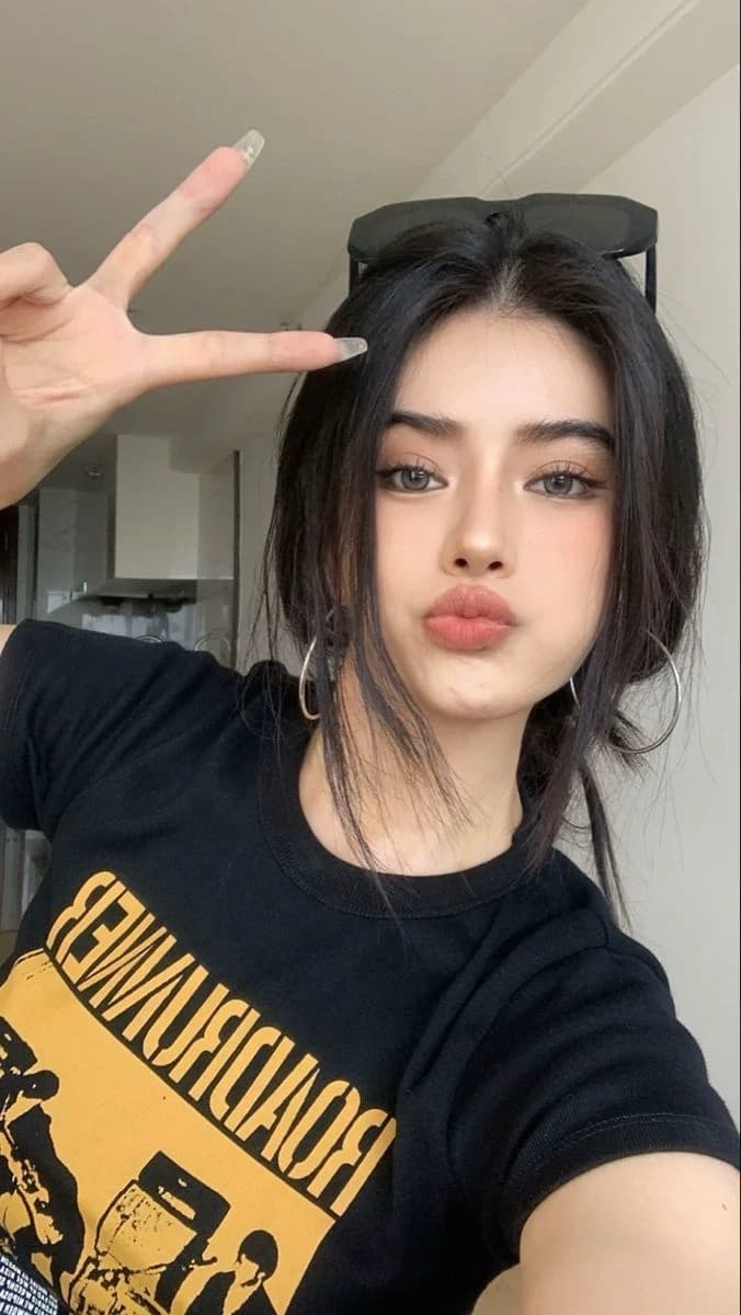 Lia Samarin thumbnail