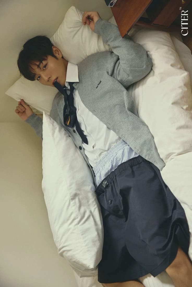 Park jihoon  thumbnail