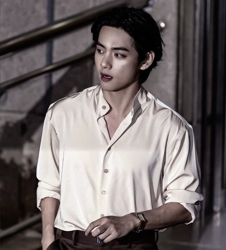 Kim Taehyung thumbnail