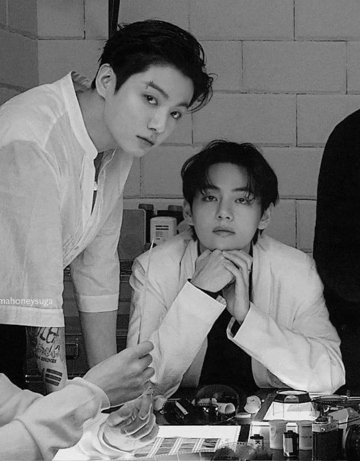 Jungkook e taehyung thumbnail