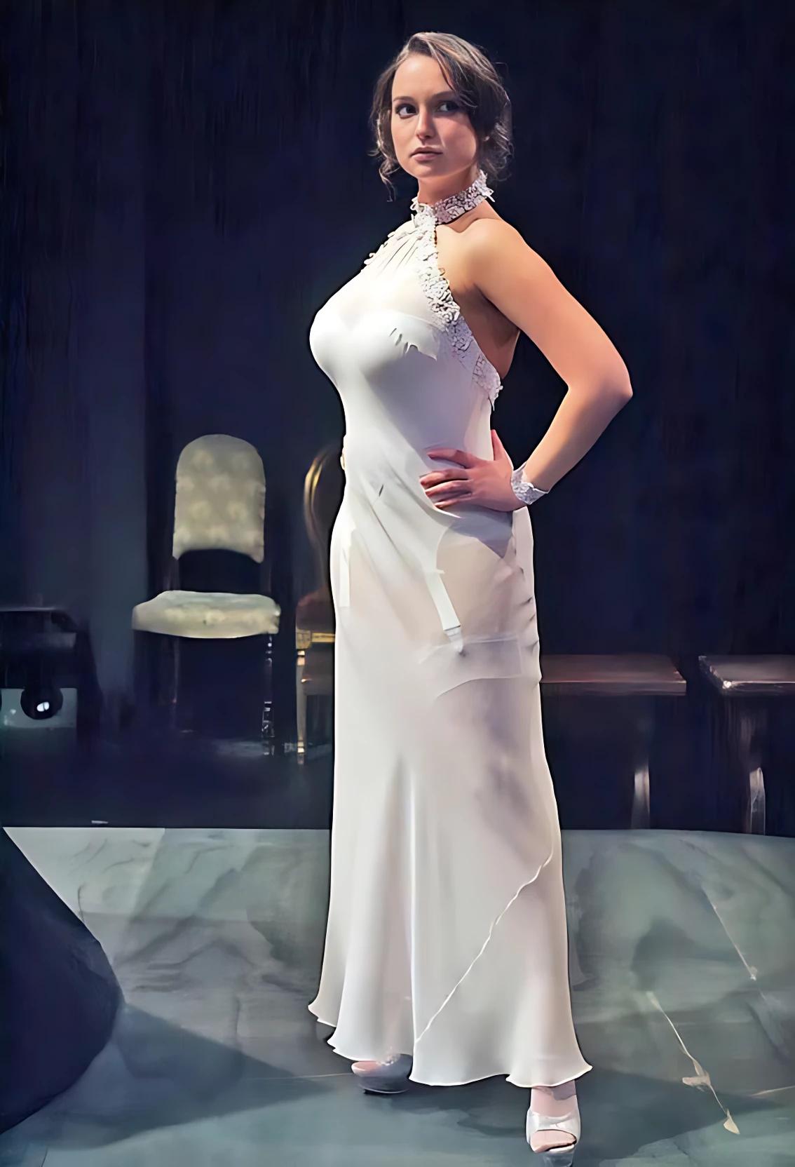 Milana Vayntrub thumbnail