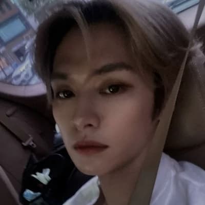 Lee Minho - gay thumbnail