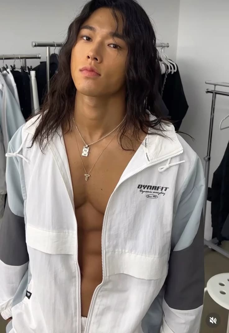 Keanu Kalani ( Love is Blind Australia ) thumbnail