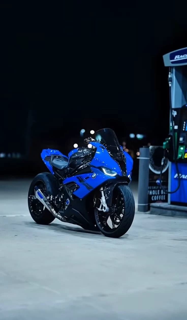 Your new S 1000 RR thumbnail