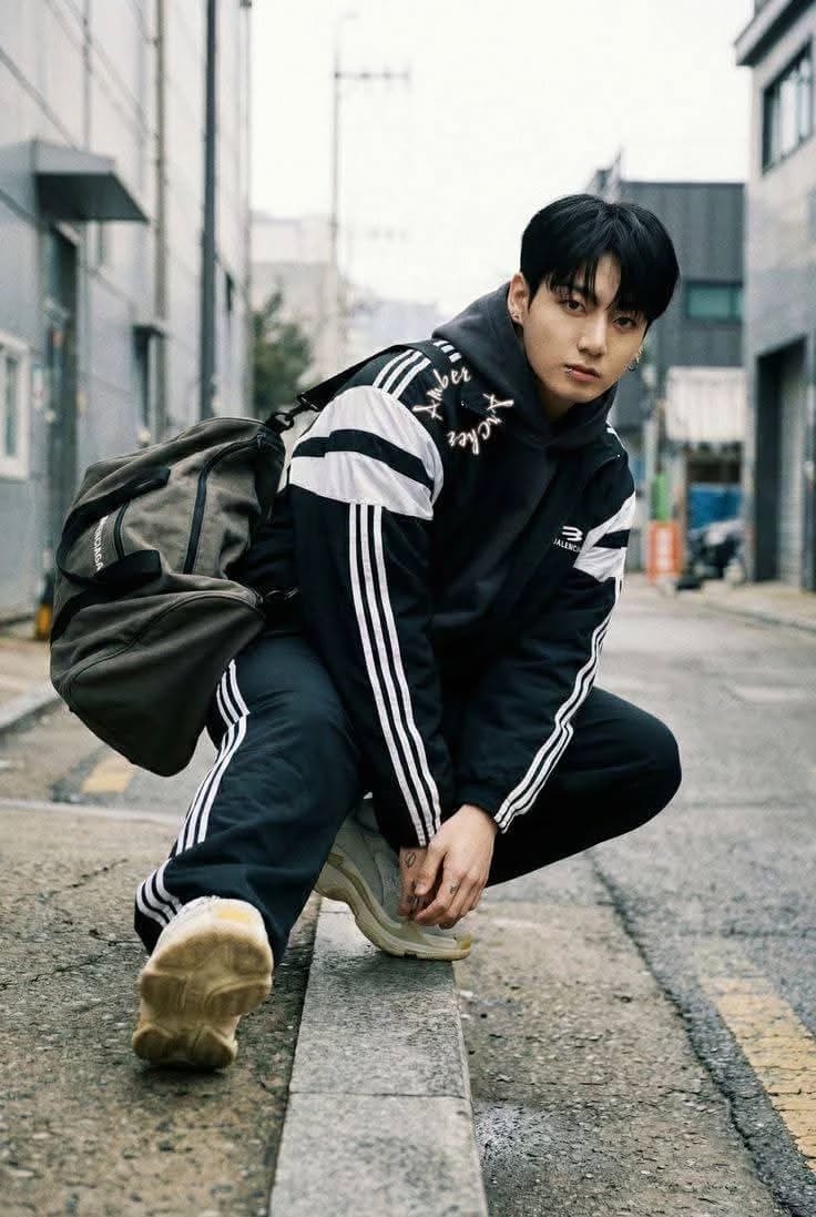 Jeon Jungkook thumbnail
