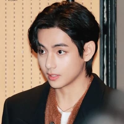 Kim Taehyung thumbnail