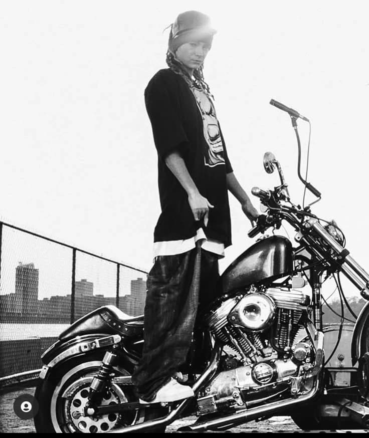 Tom kaulitz. thumbnail