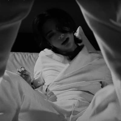 Hwang Hyunjin thumbnail