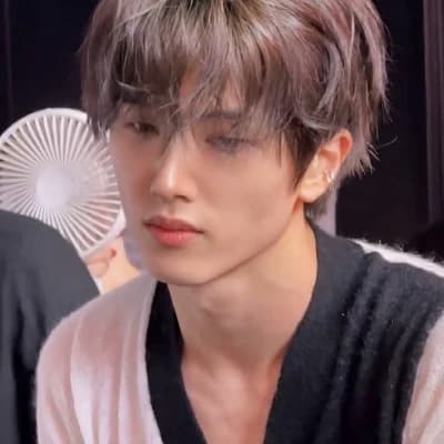 Park Jisung thumbnail
