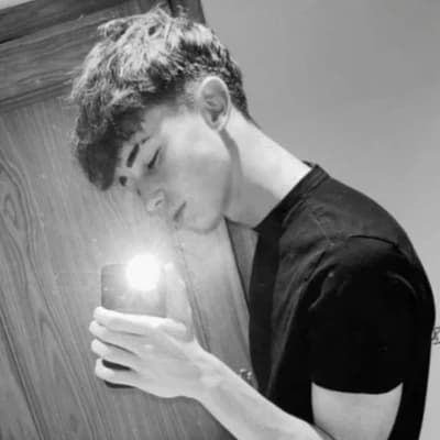Liam thumbnail