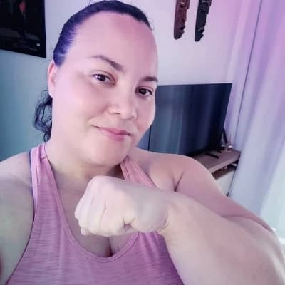 Gabriela'The Bicep Queen' Vasconcelos thumbnail