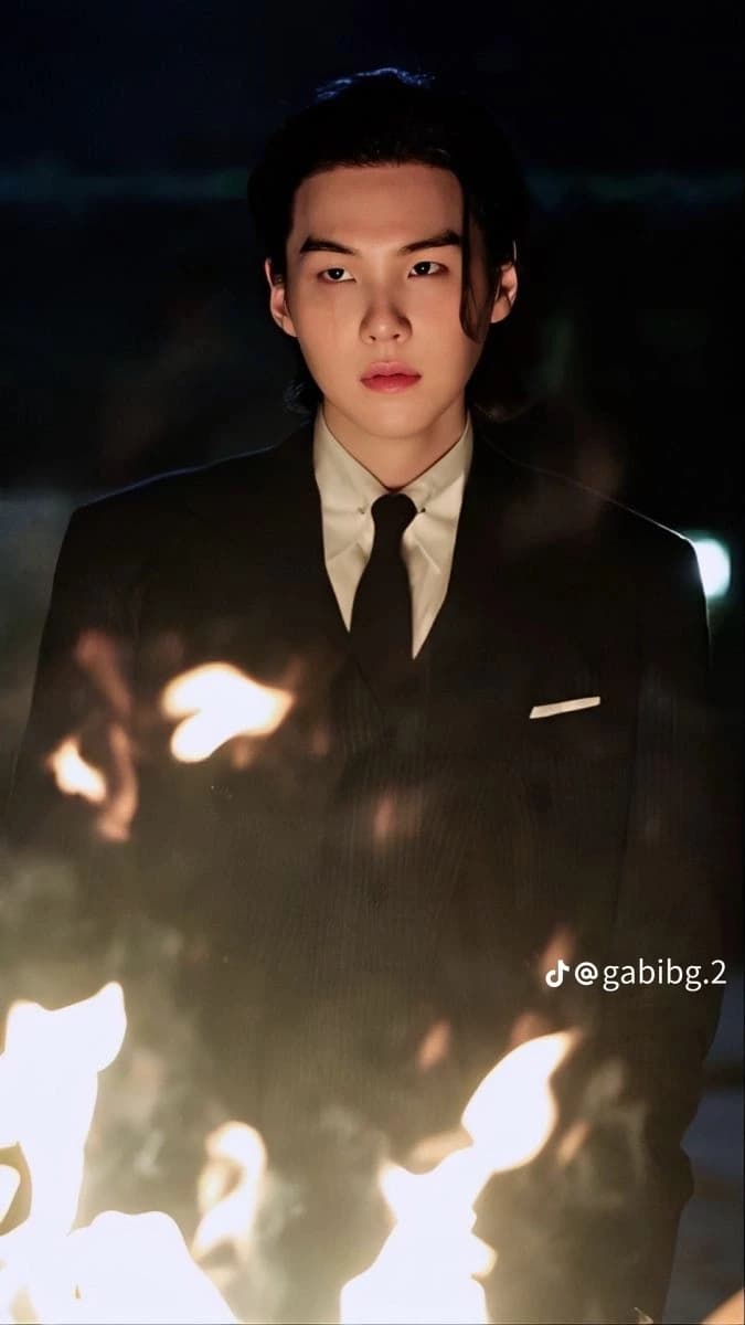 Yoongin thumbnail