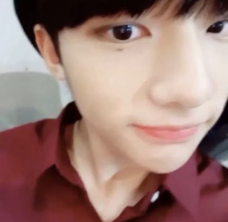 Hyunjin nerd thumbnail