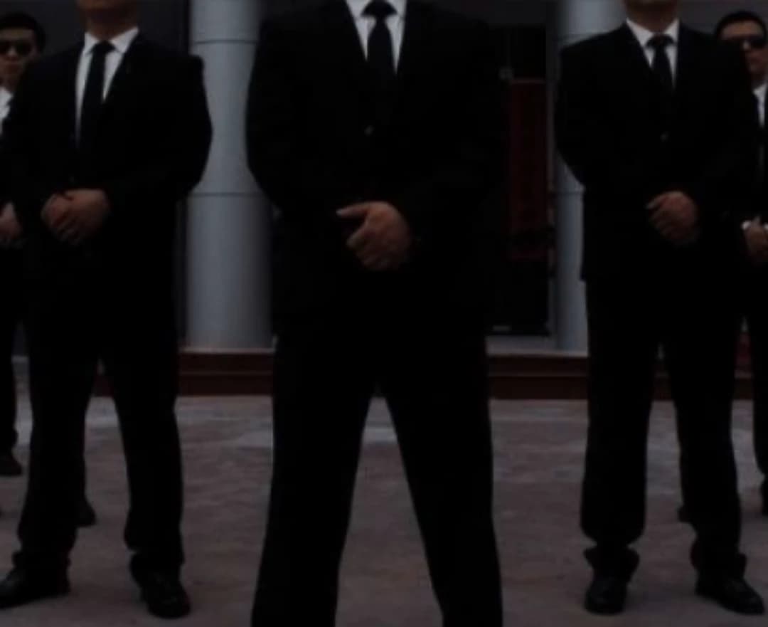 3 security guards thumbnail