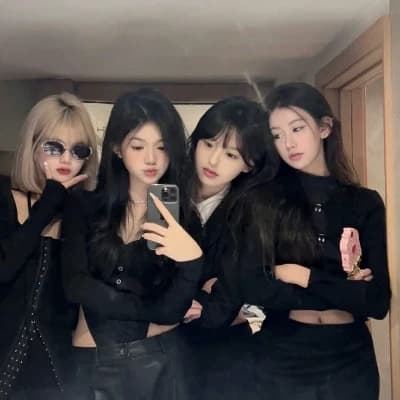 Ruka, Vania, Hana, and Jiwon (The Four Wives) thumbnail