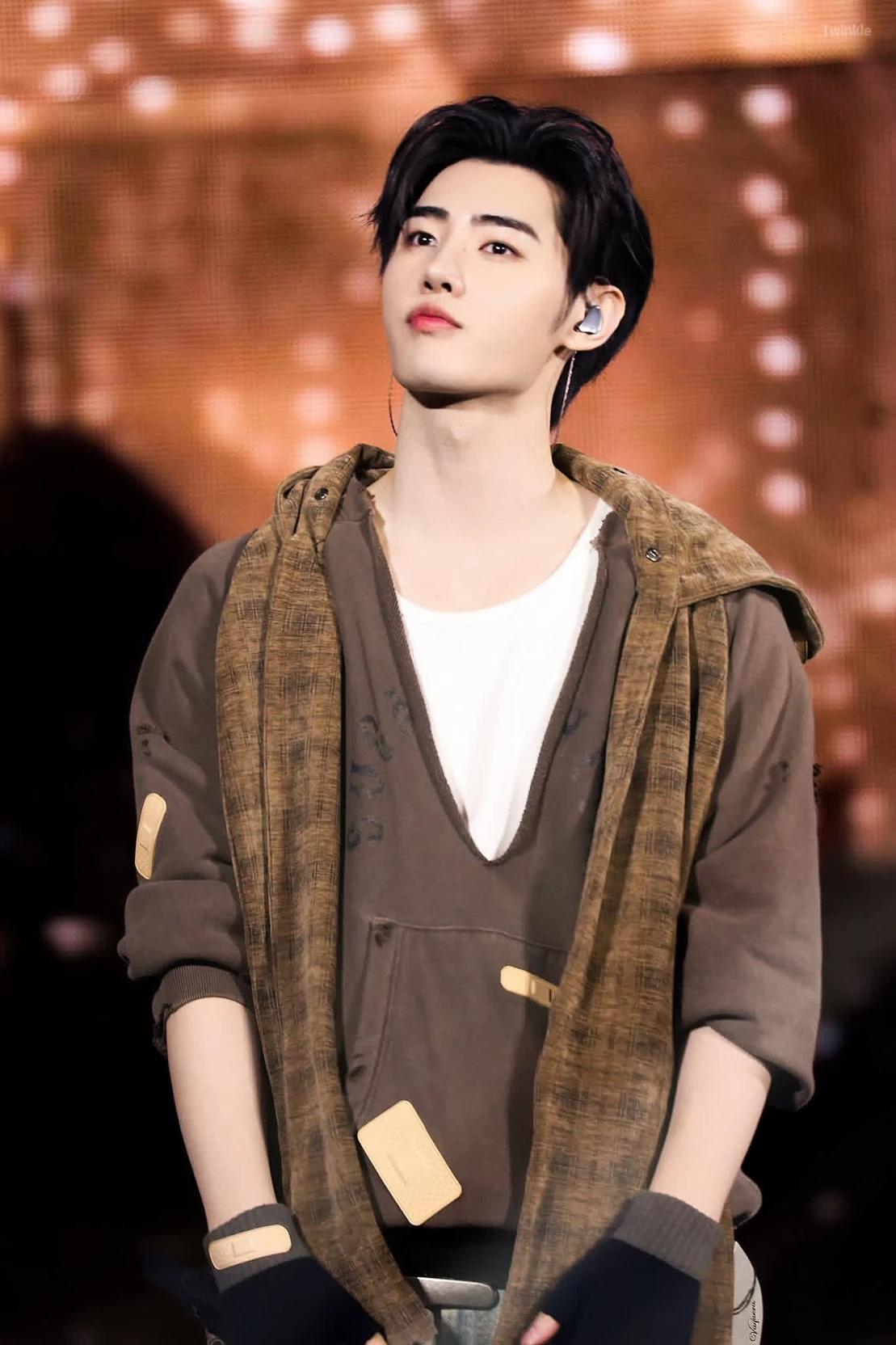 Park sunghoon  thumbnail