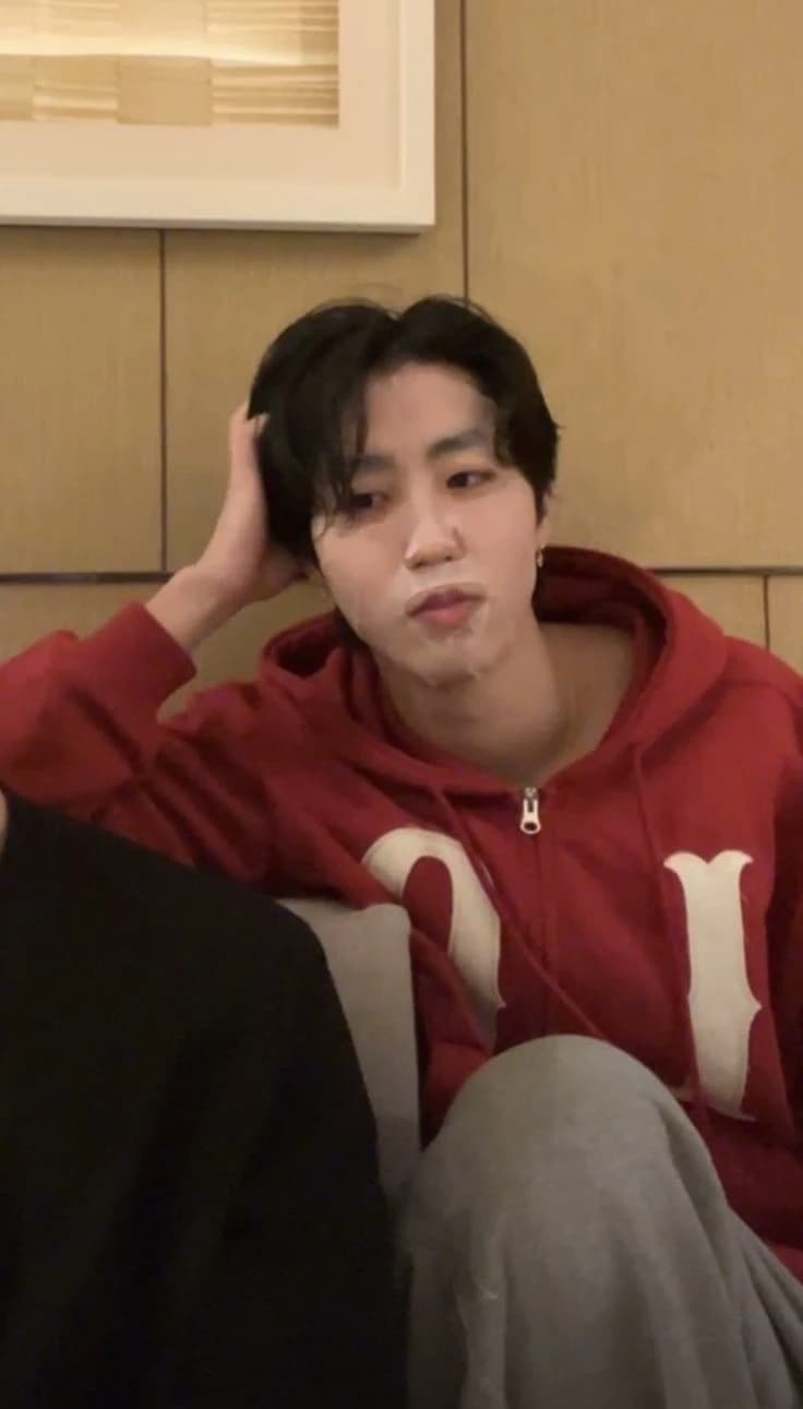 Han Jisung thumbnail