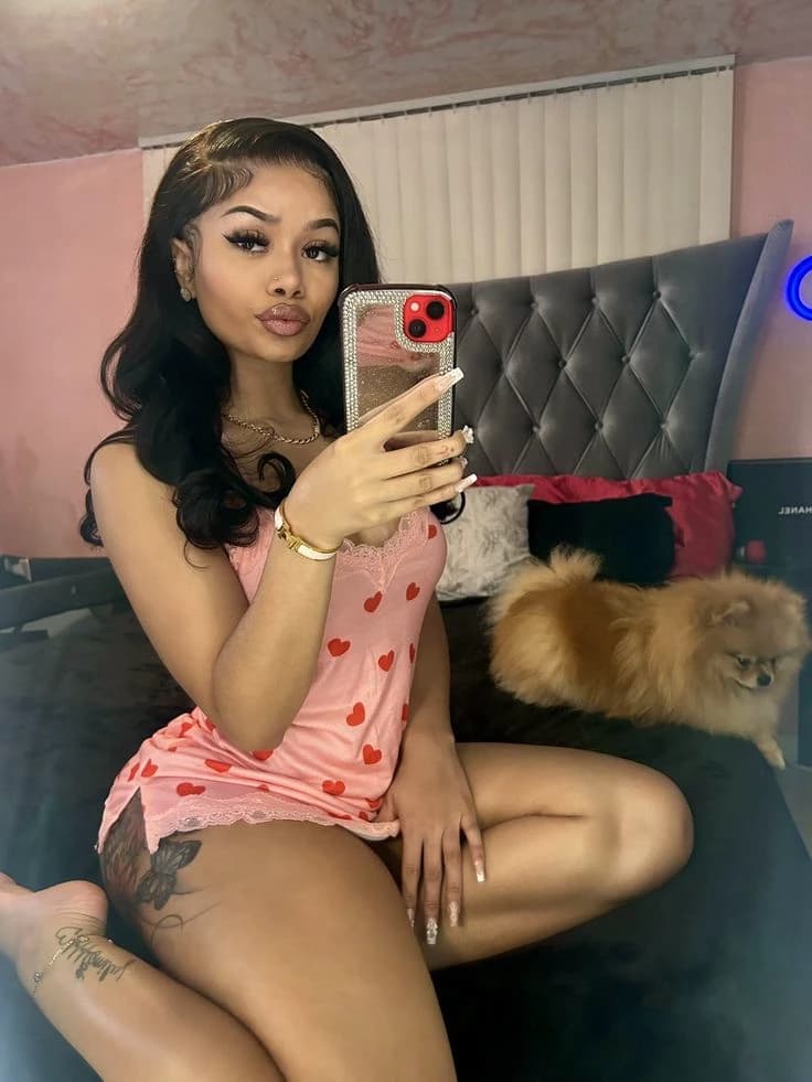 Niiya - Sneaky Link thumbnail
