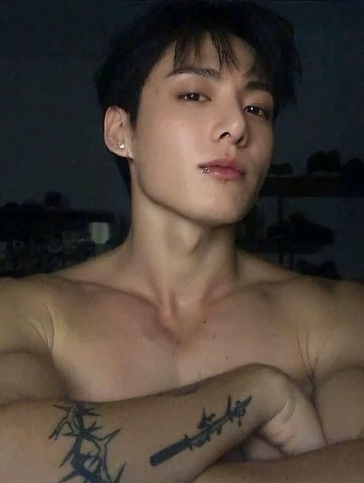Jeon Jungkook thumbnail