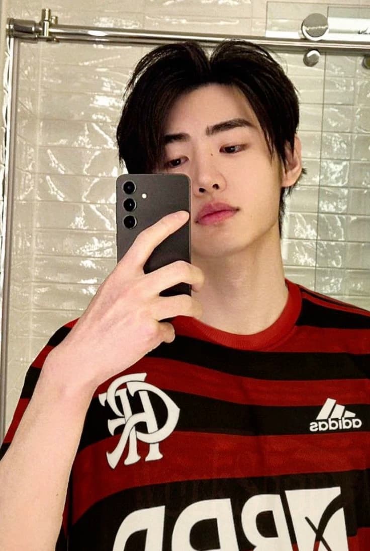 Park Sunghoon thumbnail