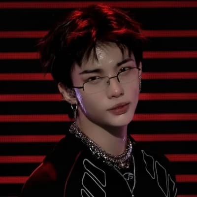 Hyunjin thumbnail