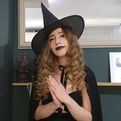 Nur Özkurt thumbnail
