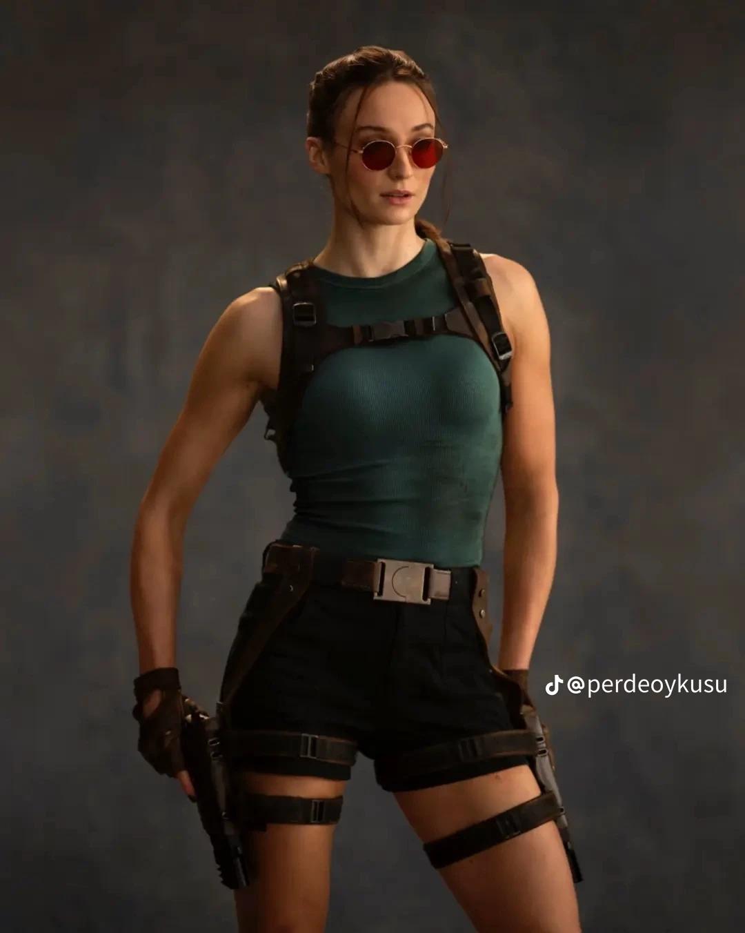 Lara Croft thumbnail
