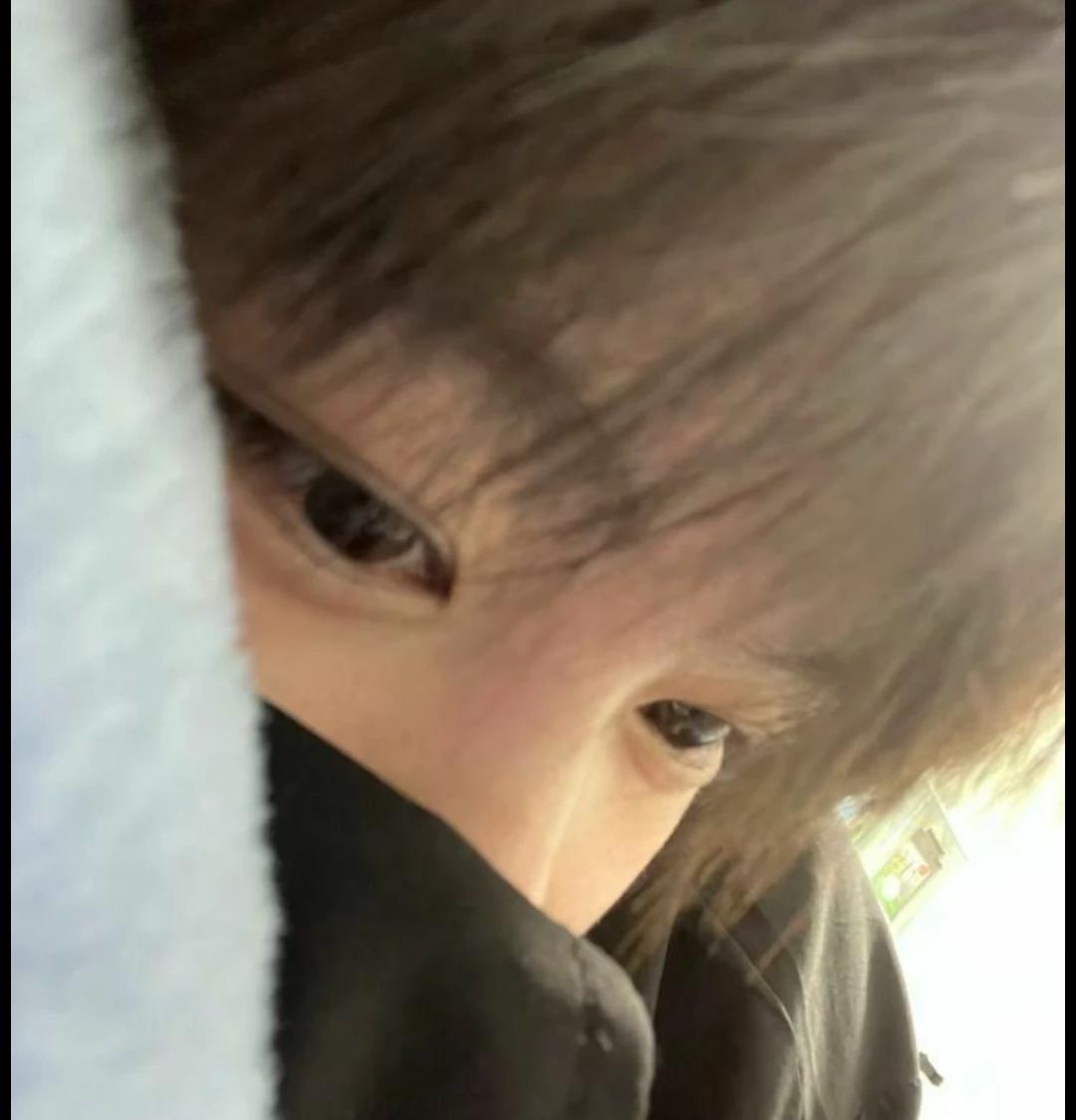 Leo thumbnail
