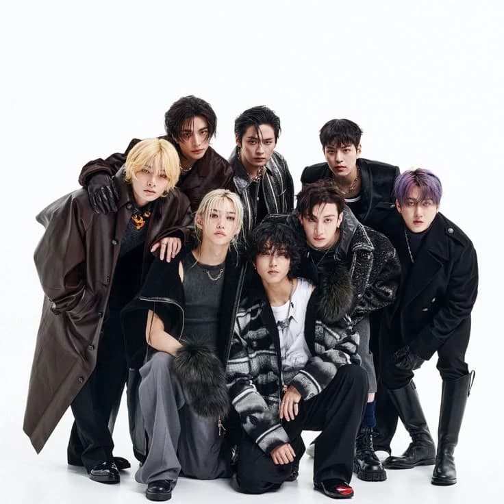 Stray kids thumbnail