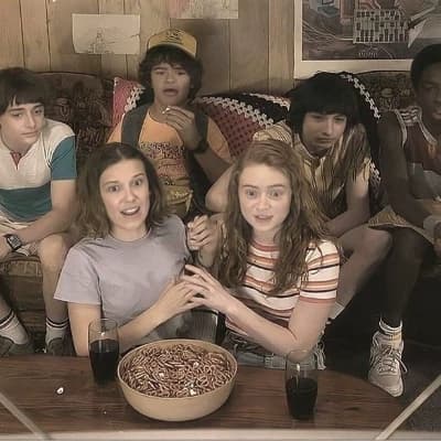 Stranger things in your house!? 🌷 (it's my first bot,❤ enjoy) thumbnail