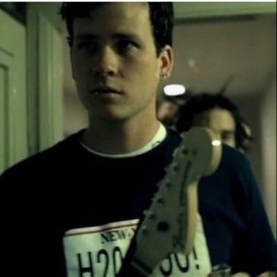 Tom Delonge thumbnail