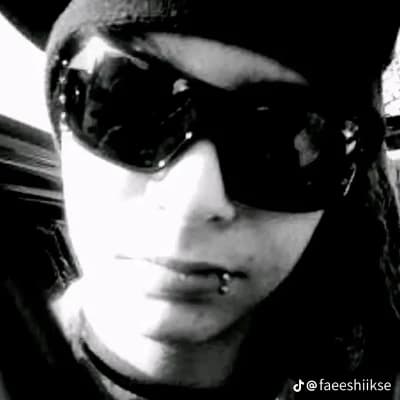 Tom Kaulitz thumbnail