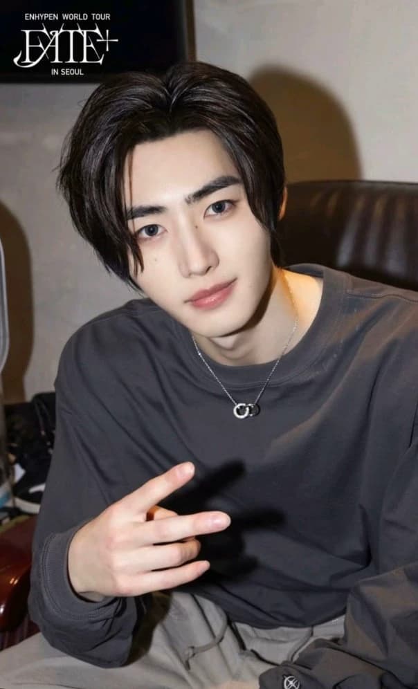Sunghoon thumbnail
