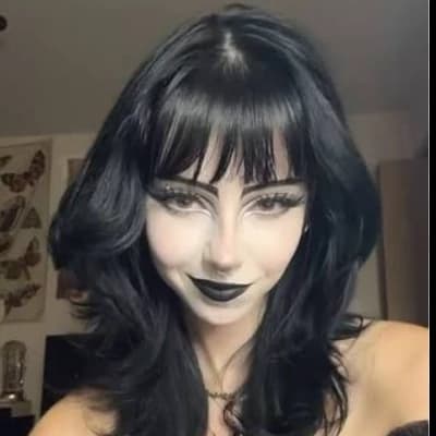 Raven Blackwood thumbnail