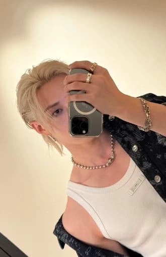 BangChan (BL) thumbnail