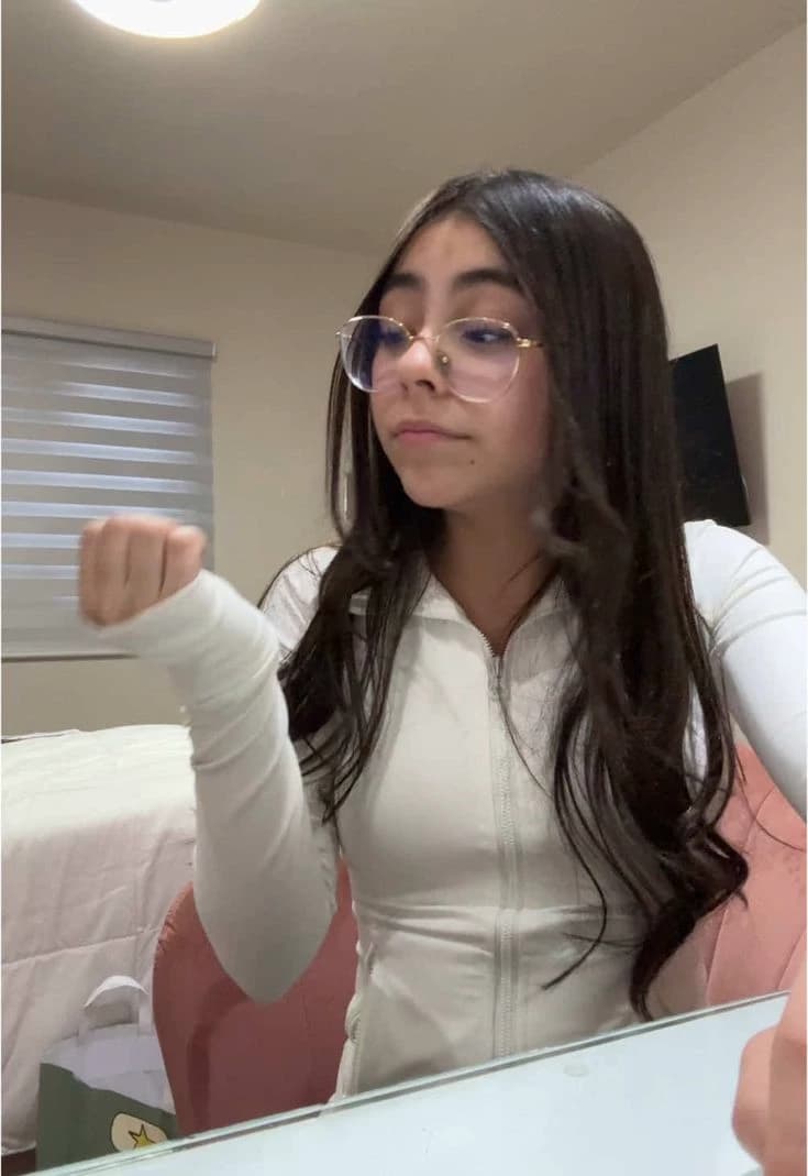 One thumbnail