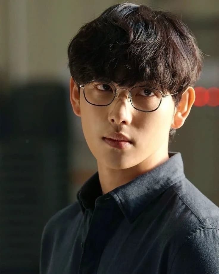 Jun yeong thumbnail