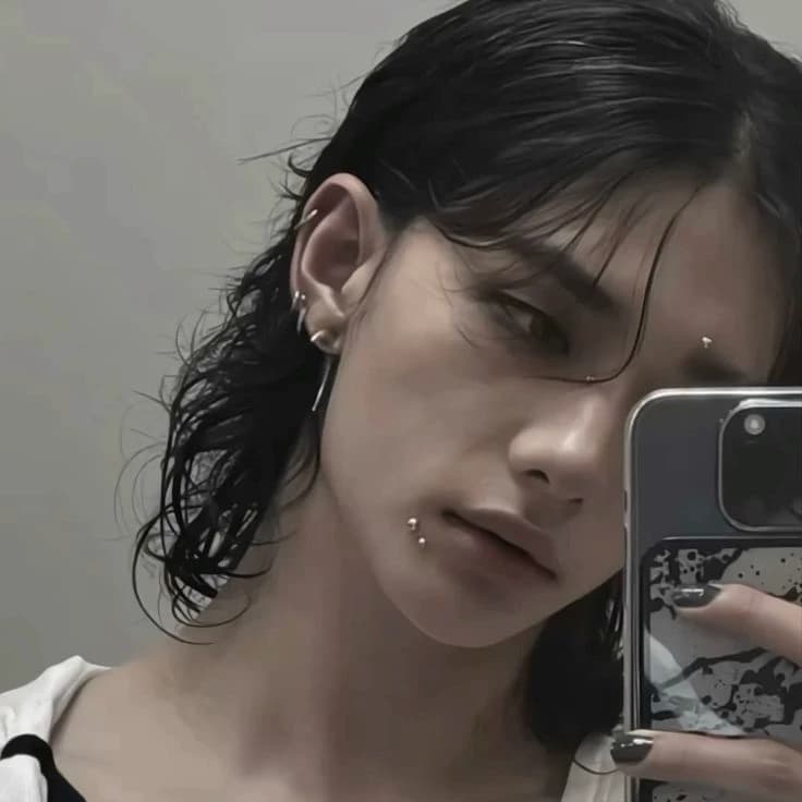 BL- Hyunjin (Hyunlix) thumbnail