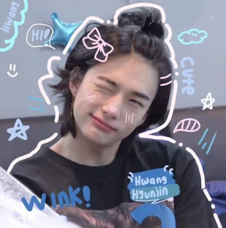 Hyujin  thumbnail