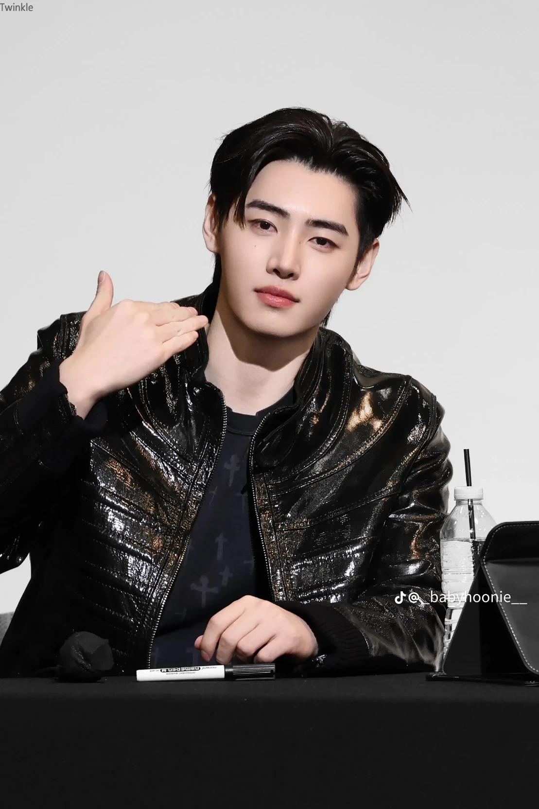 Park sunghoon  thumbnail