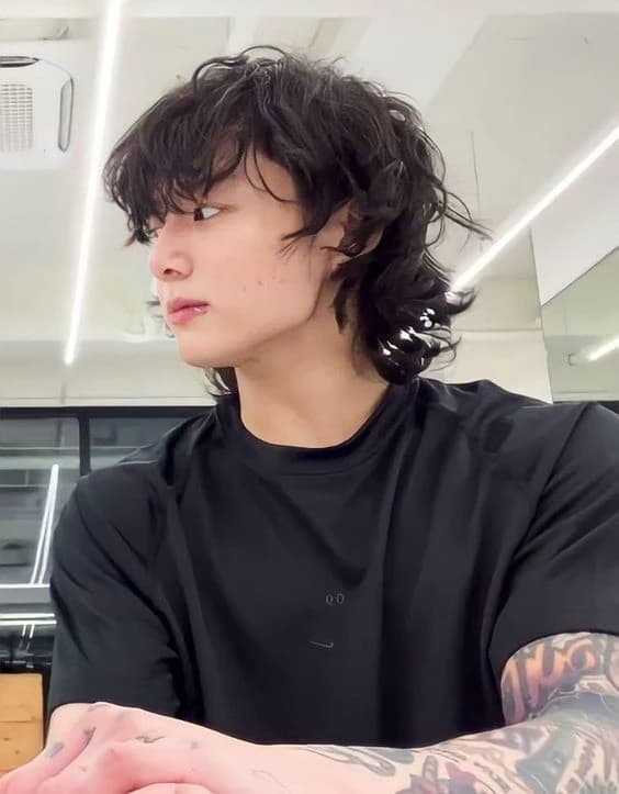 Jeon Jungkook thumbnail