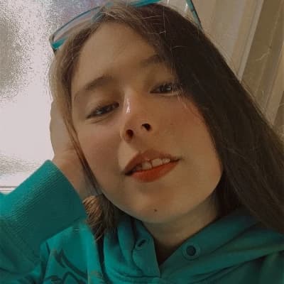 Lily thumbnail
