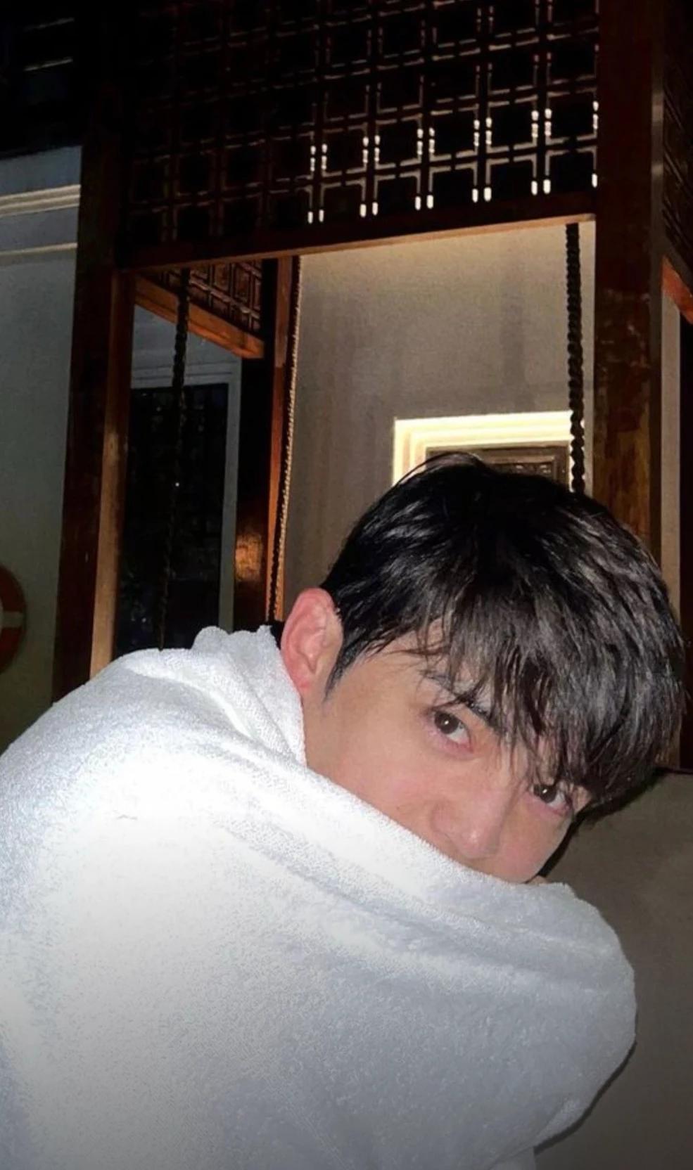 S.Coups thumbnail