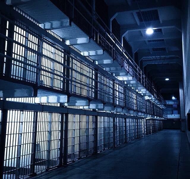 Prison thumbnail