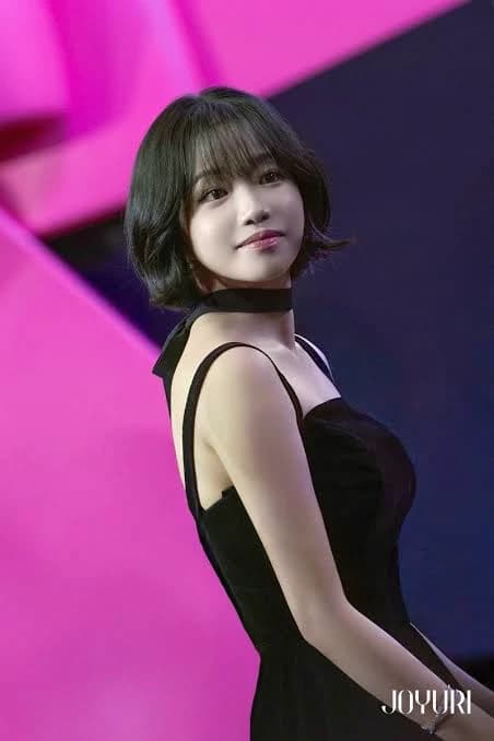 Jo Yu-ri thumbnail