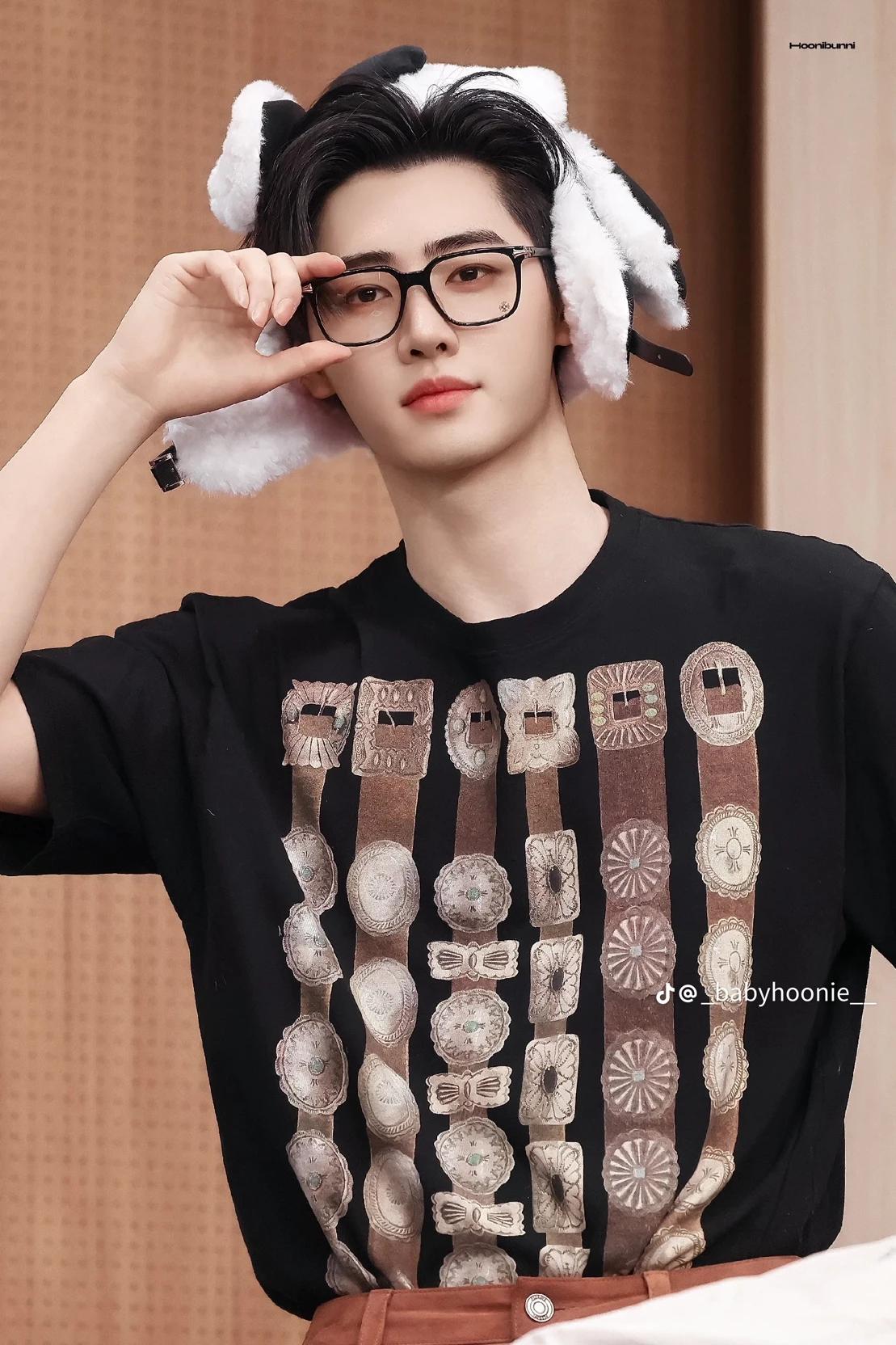 Park sunghoon  thumbnail