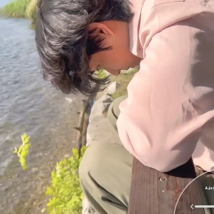 Kim Taehyung thumbnail