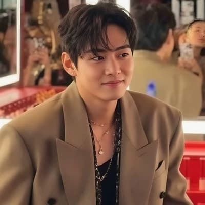 Kim Tae-hyun thumbnail