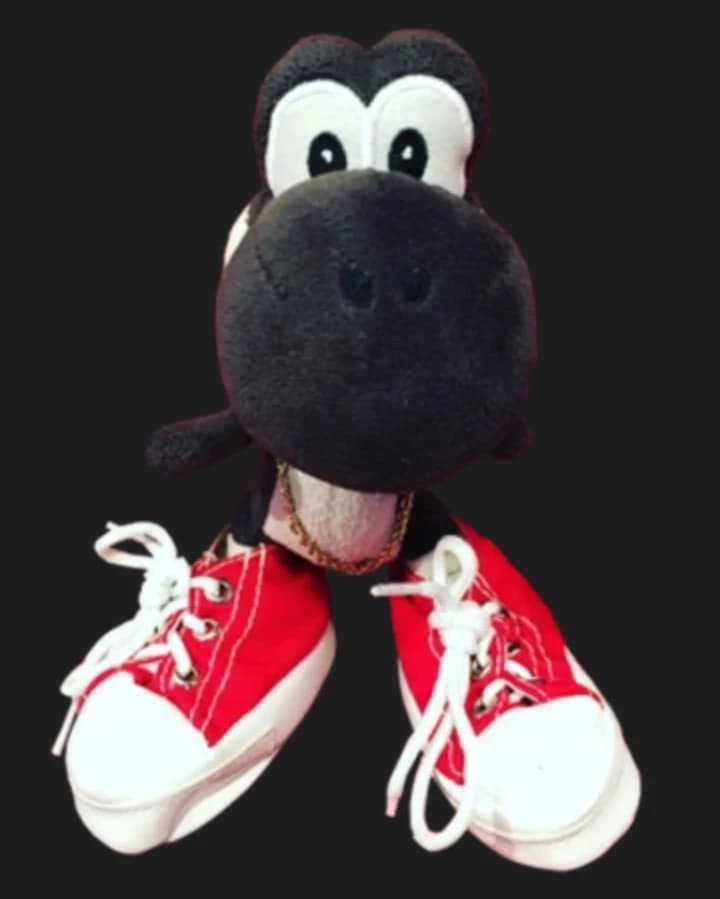 Black yoshi thumbnail