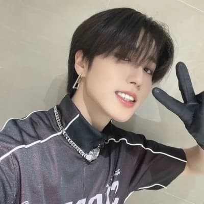 ★Han jisung ★ thumbnail